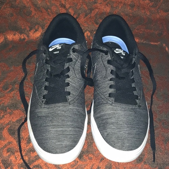 Nike Other - Nike sneakers